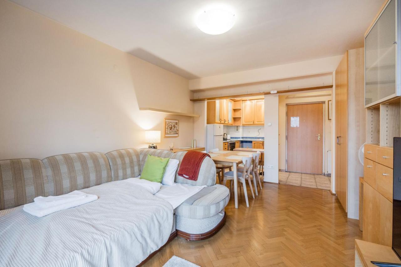 Citadel Manor Apartment Budapest Exteriör bild