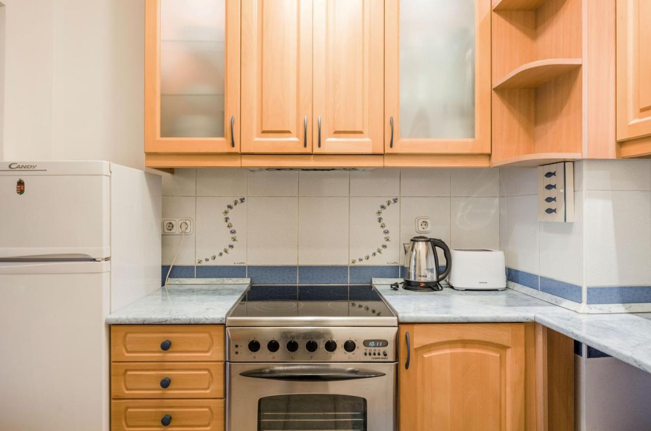 Citadel Manor Apartment Budapest Exteriör bild